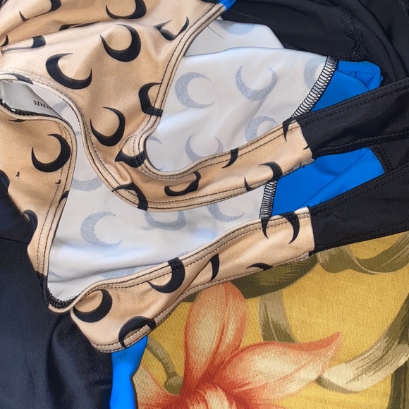 Marine Serre half moon print play suit!💥💥💥💥 - Picture 6 of 9